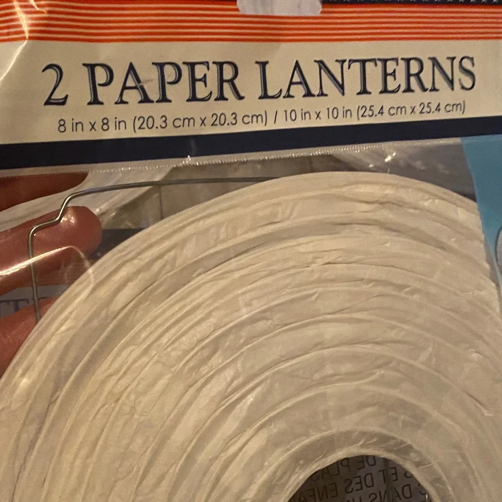 Elegant White Paper Lanterns - Set of 6